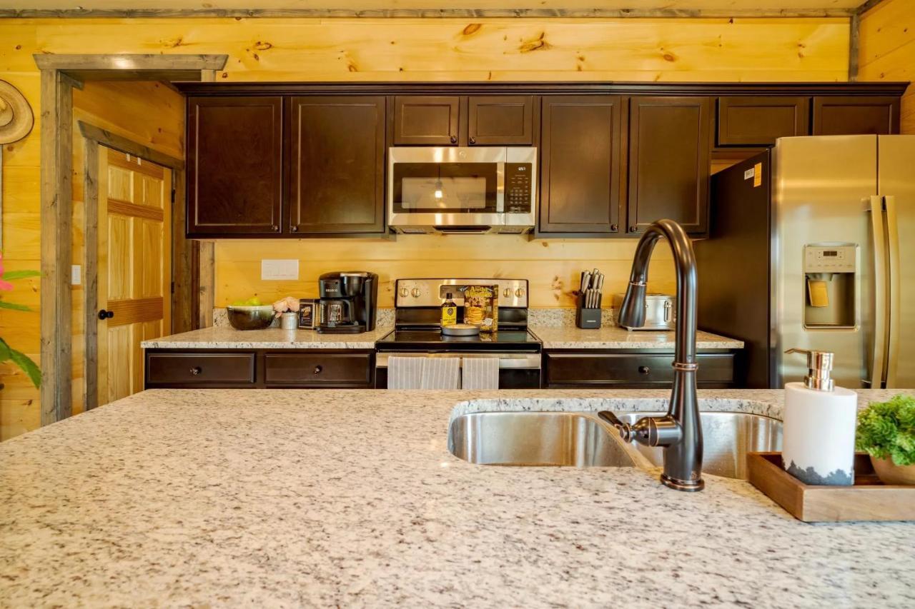 Barrstone Ranch Sevierville Exterior photo
